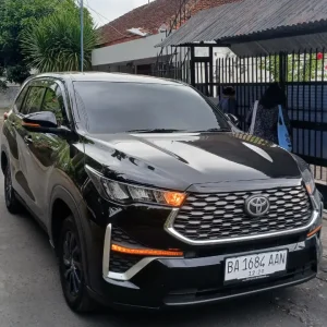 rental innova zenix jogja