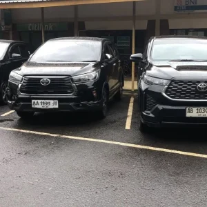 rental innova bandara YIA