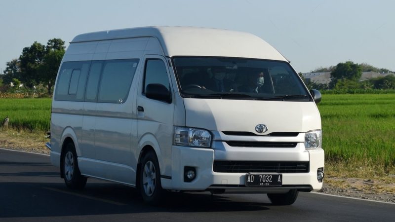 Rental Hiace Jogja Murah - Sewa Hiace Jogja